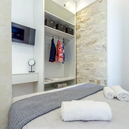 El Stella Blue Apartment *